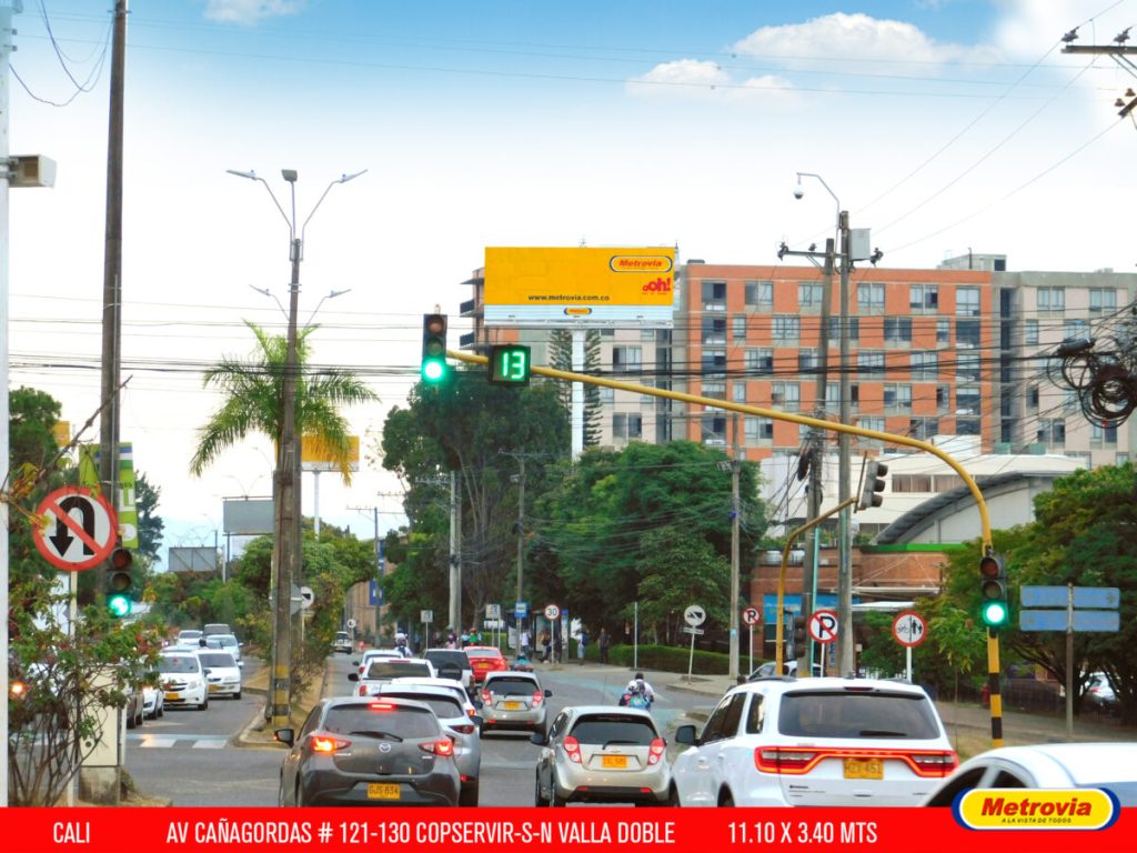 Av Cañas G. Calle 18 # 121 - 130 S > N